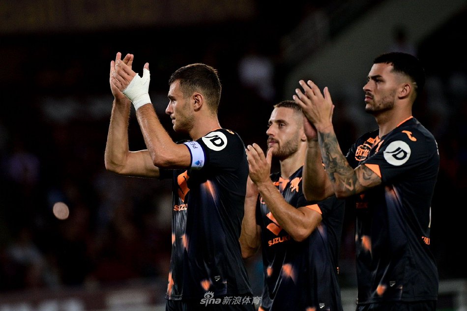 我可以帮你 我可以帮你