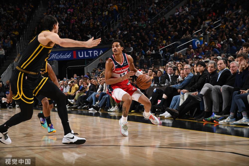 季后赛的尴 季后赛的尴