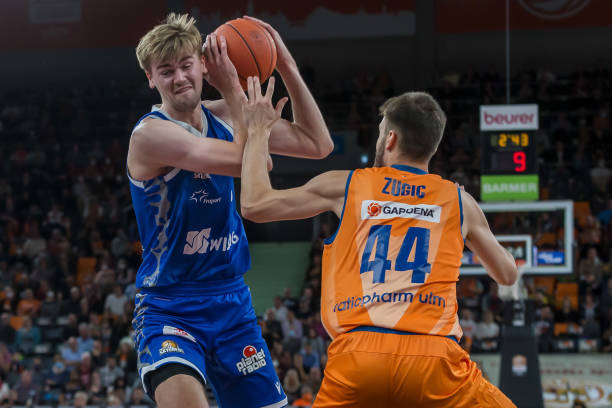 要提防法国 要提防法国