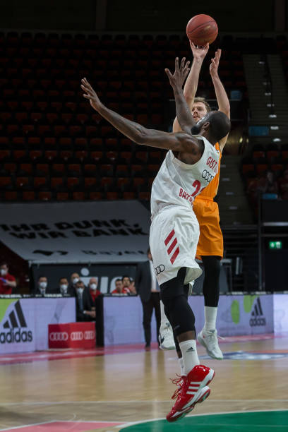 受到限制 受到限制