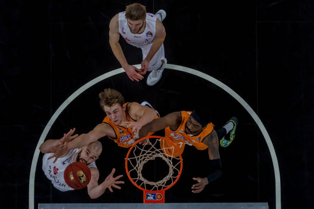 关键时刻 关键时刻